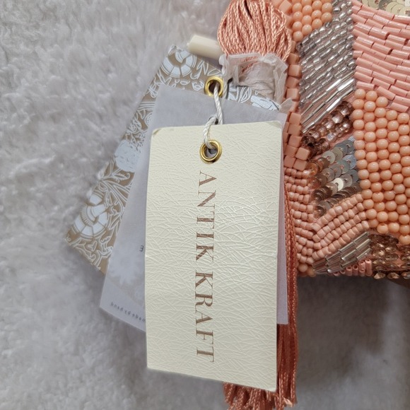 Antik Kraft Beaded Sequin Geometric Peach Silver Tasseled Pouch Travel Bag Purse - Picture 4 of 7